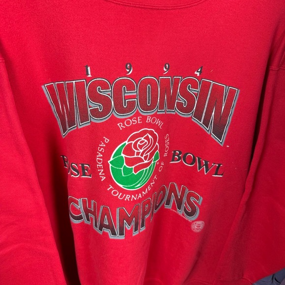 Vintage 1994 Wisconsin Rose Bowl Champions Sweatshirt Red Delta XL Made in USA - Picture 2 of 4